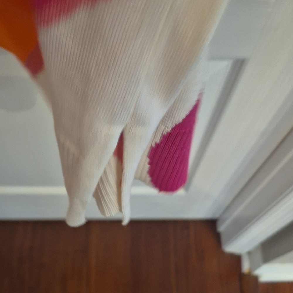 Chico's Vibrant Floral Orange and Pink Long Sleeve Lightweight Sweater - Picture 7 of 8